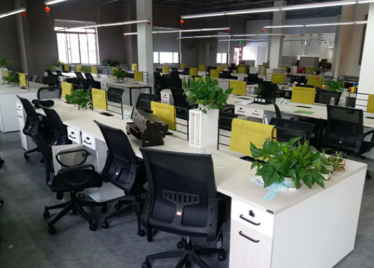 金桥金港路558号二手办公家具椅沙发休闲沙发工位老板桌文件柜 金桥金港路558号二手办公家具椅沙发休闲沙发工位老板桌文件柜